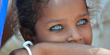 Quatro crianças com os olhos mais incríveis do mundo