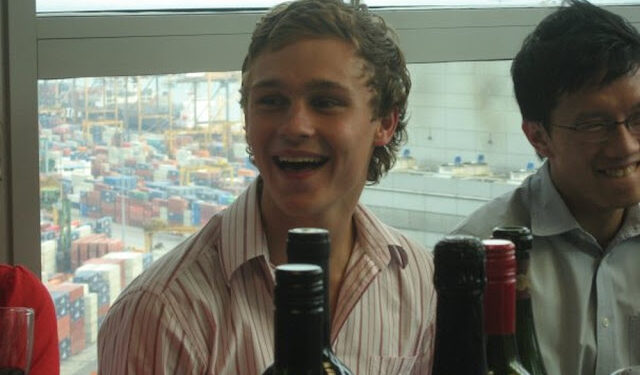 Jovem morre na Austrália 8 anos depois de comer lesma e ter o corpo paralisado