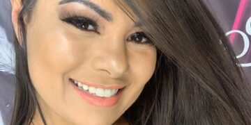 Conheça Paulinha Abelha, cantora da banda Calcinha Preta