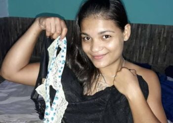 Conheça a atriz pornô amadora brasileira Ester Tigresa